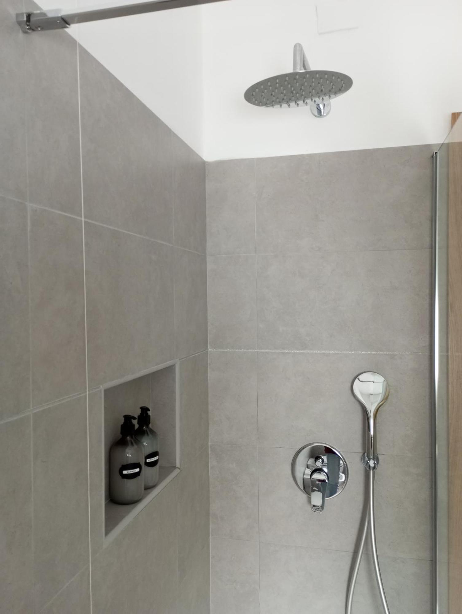 Ferienwohnung Casa Vacanze Il Fiore Di Loto Zibido San Giacomo Exterior foto